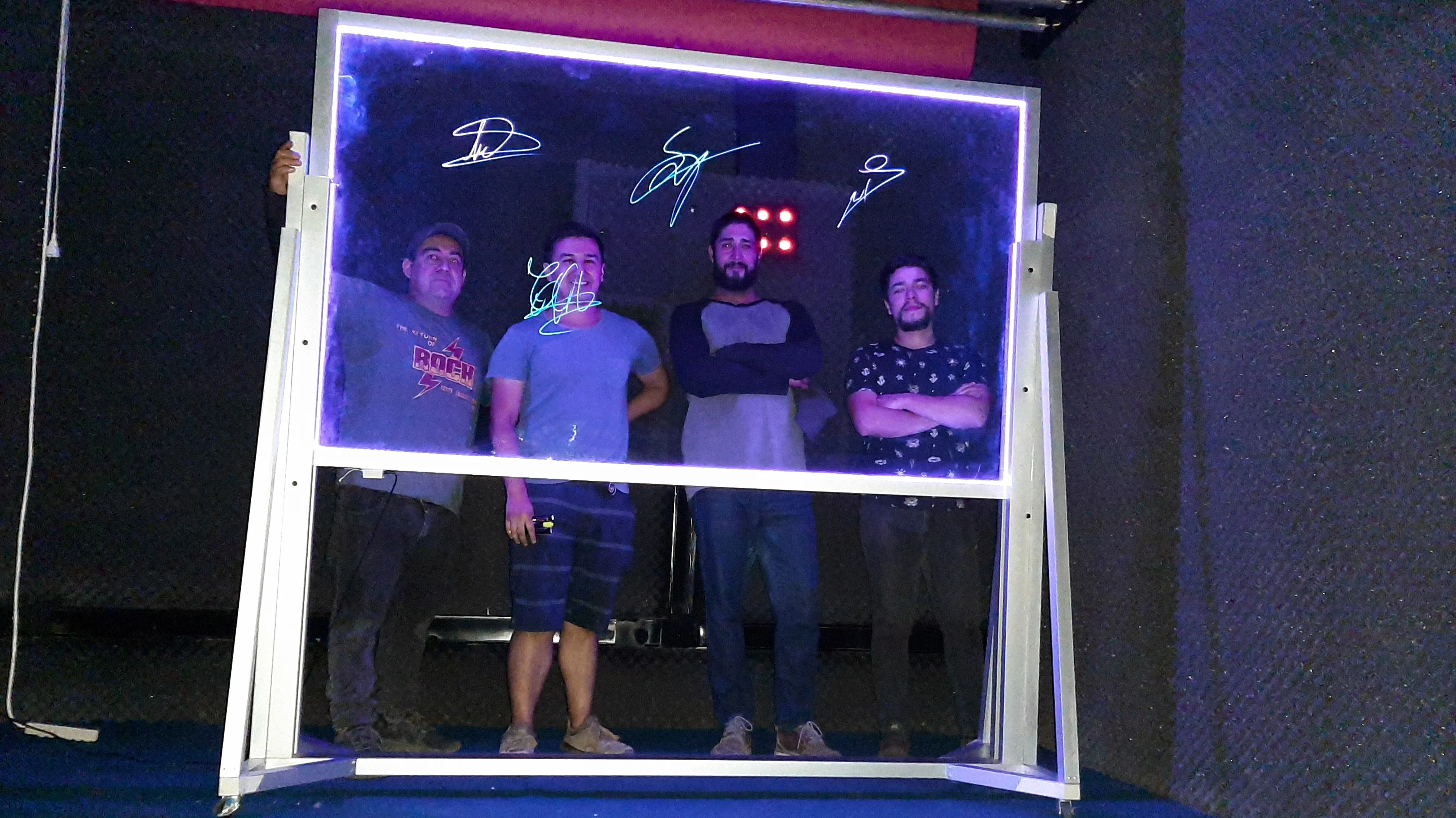 Foto de entrega de la LightBoard